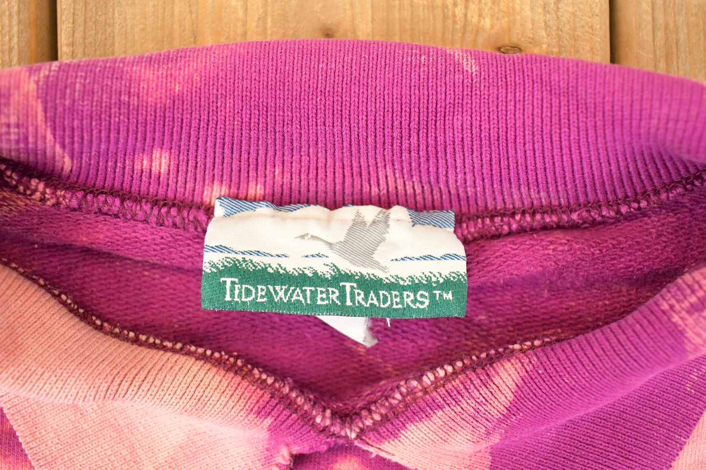 Vintage 1990s Tradewater Traders Collared Tie Dye Sweatshirt Women's Cropped L from propervintagecanada