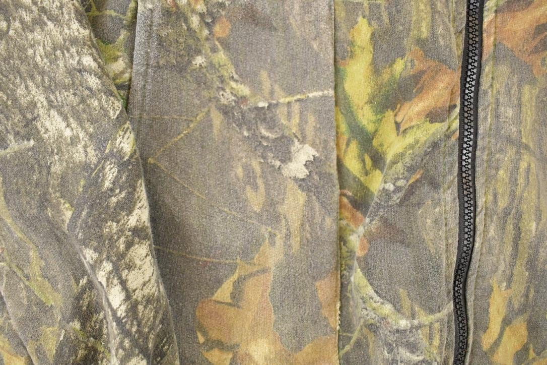 Vintage 1990s Trail Crest AOP Realtree Graphic Print Full Zip Hoodie Sweatshirt Men's L from propervintagecanada