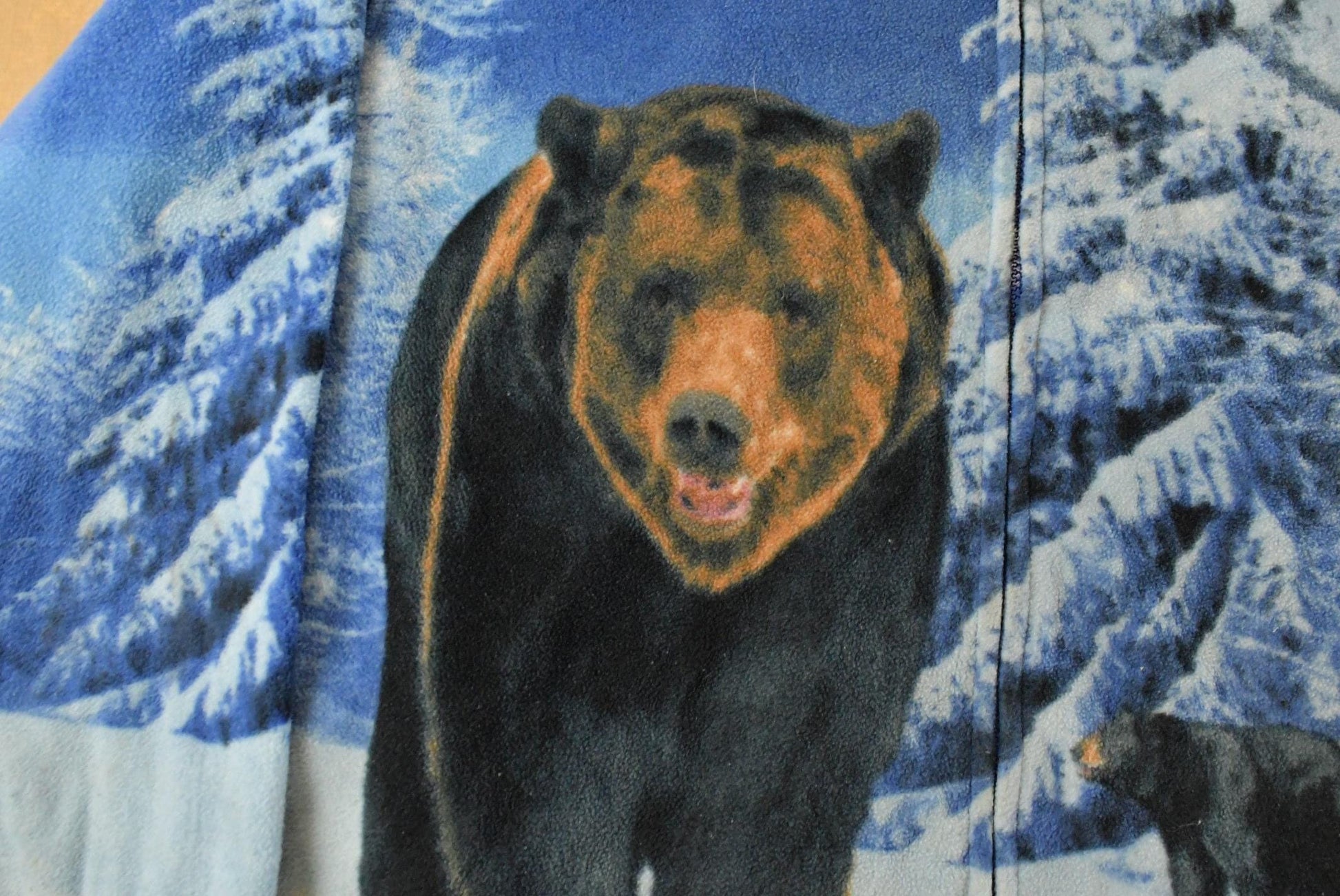 Vintage 1990s Trail Crest Winter Bear Theme Full Zip Fleece Sweater Jacket Men's 3XL from propervintagecanada