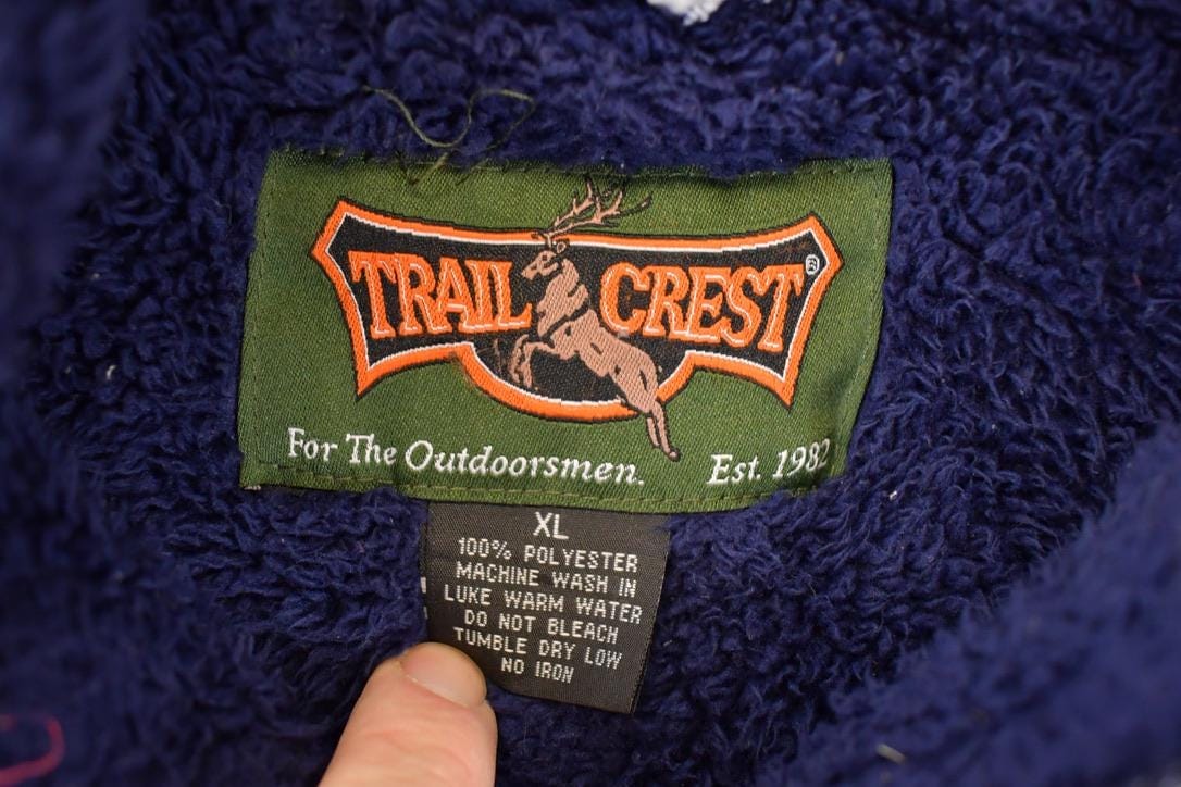 Vintage 1990s Trailcrest AOP Heavyweight Fleece Outdoorsman Sweater Men's L from propervintagecanada