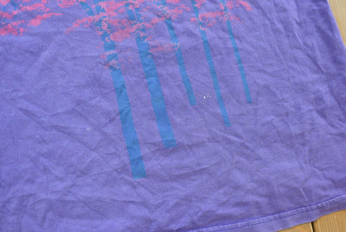 Vintage 1990s Tree Art T Shirt Mens L from propervintagecanada