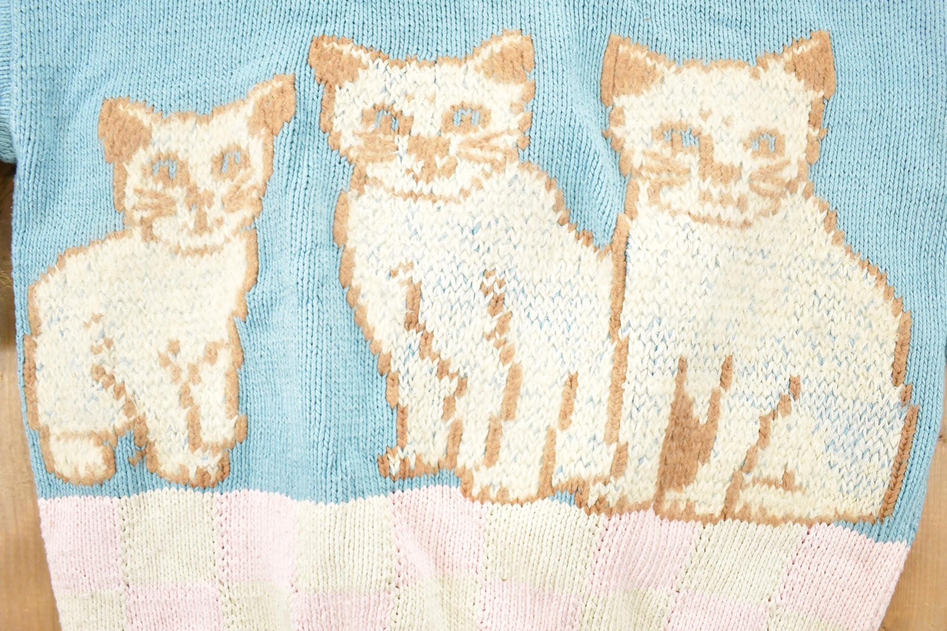Vintage 1990s Triple Kitty Berek Hand Knit Crewneck Sweater Women's L from propervintagecanada