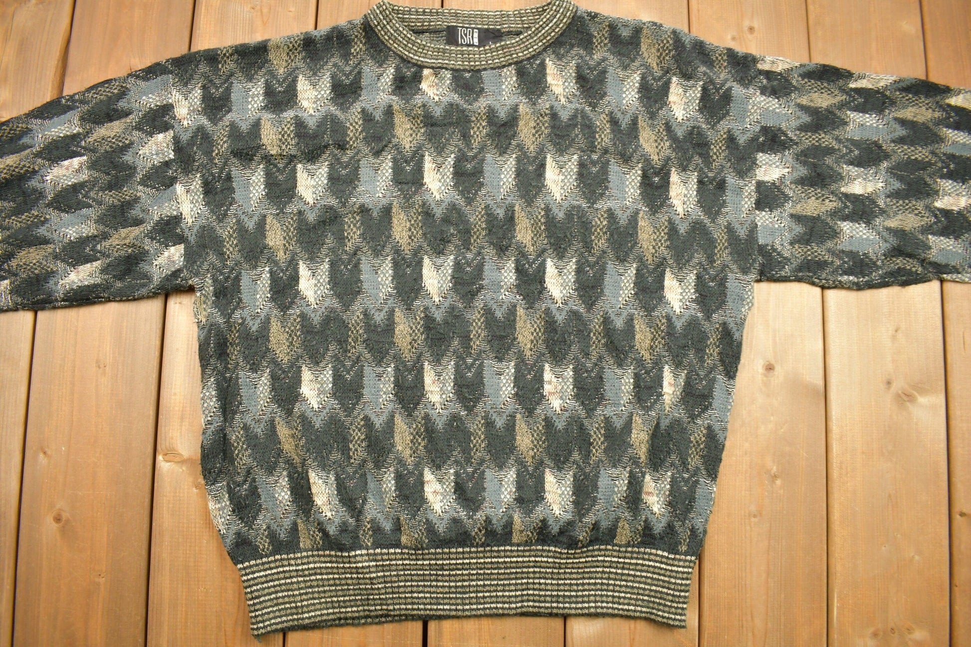 Vintage 1990s TSA USA Knitted Crewneck Sweater Men's Large from propervintagecanada