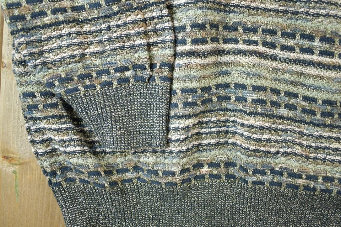 Vintage 1990s TSR Knit Abstract Pattern Collared Crewneck Sweater Men's XL from propervintagecanada