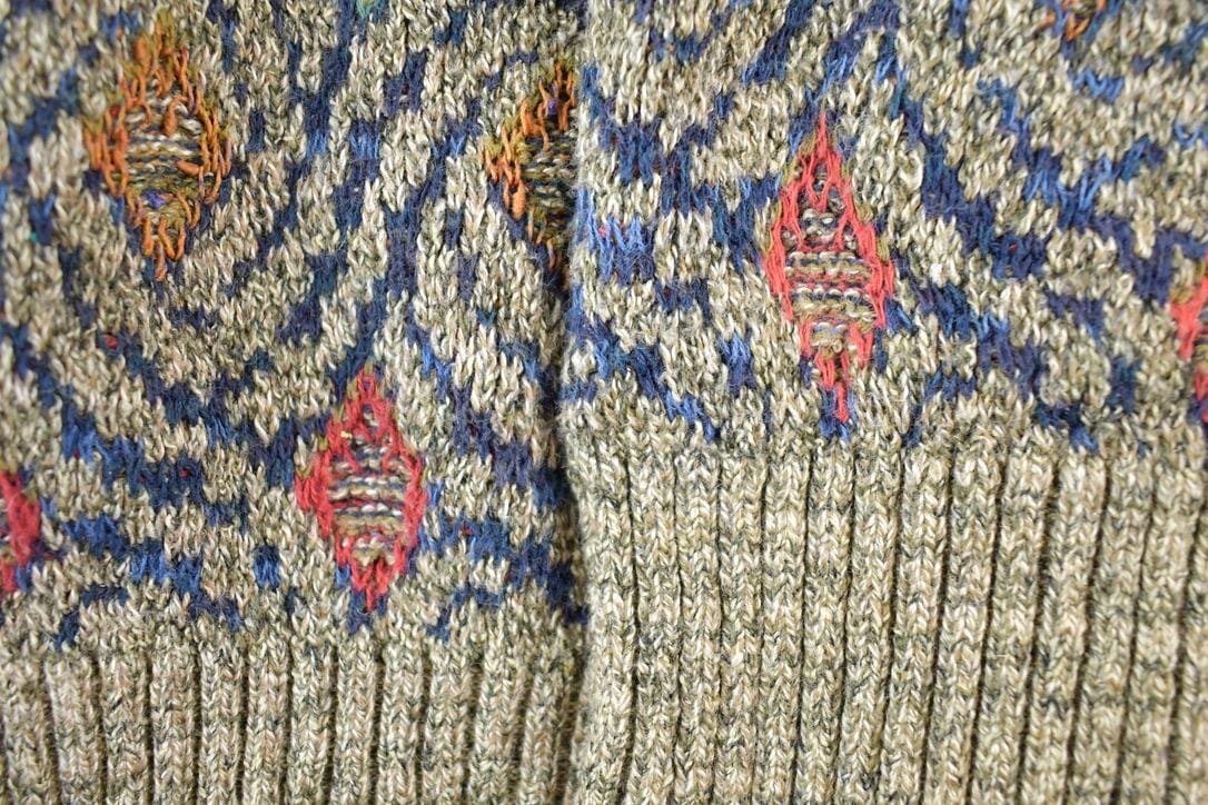 Vintage 1990s TSR Knit Abstract Pattern Crewneck Sweater Men's XL from propervintagecanada
