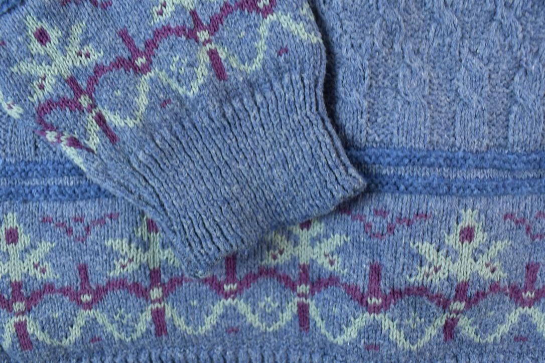 Vintage 1990s TT&Co Sport Abstract Knit Crewneck Sweater Men's Large from propervintagecanada