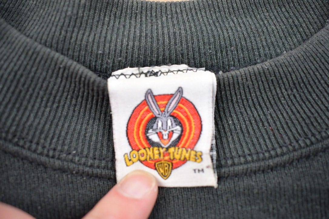 Vintage 1990s Tweety Bird Looney Tunes Crewneck Men's XL from propervintagecanada