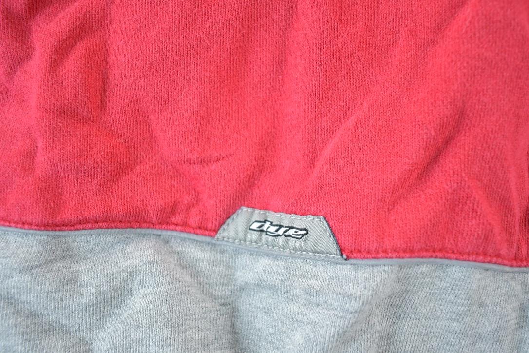 Vintage 1990s Tye Paintball Souvenir Hoodie Sweatshirt Made In USA Men's Large from propervintagecanada