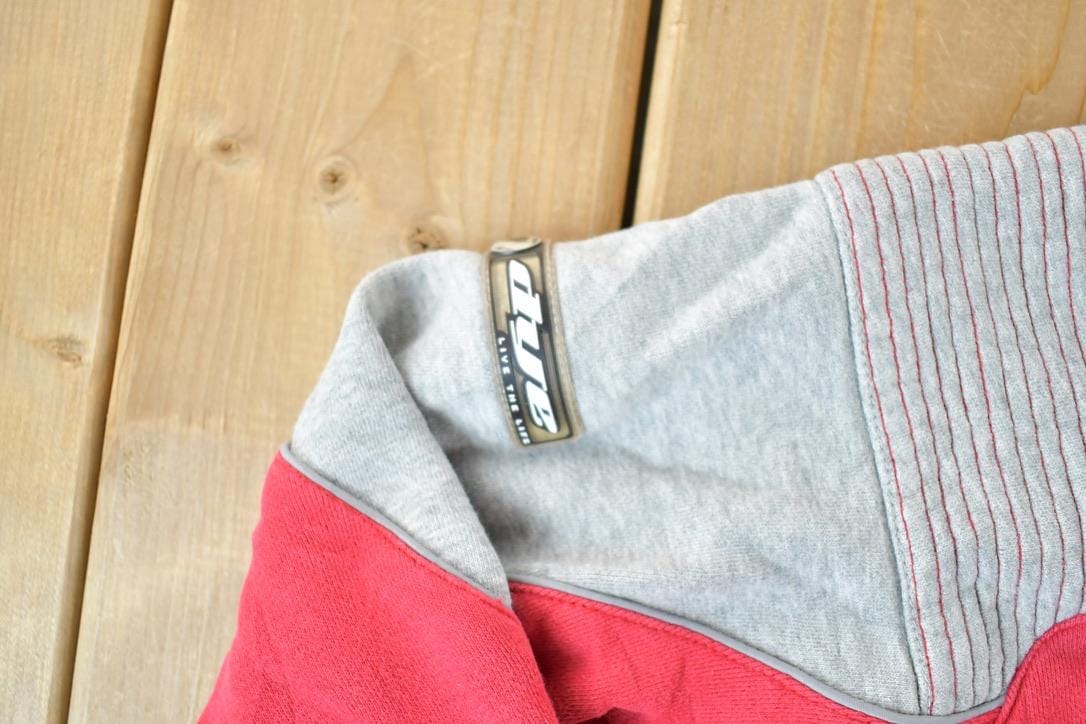 Vintage 1990s Tye Paintball Souvenir Hoodie Sweatshirt Made In USA Men's Large from propervintagecanada