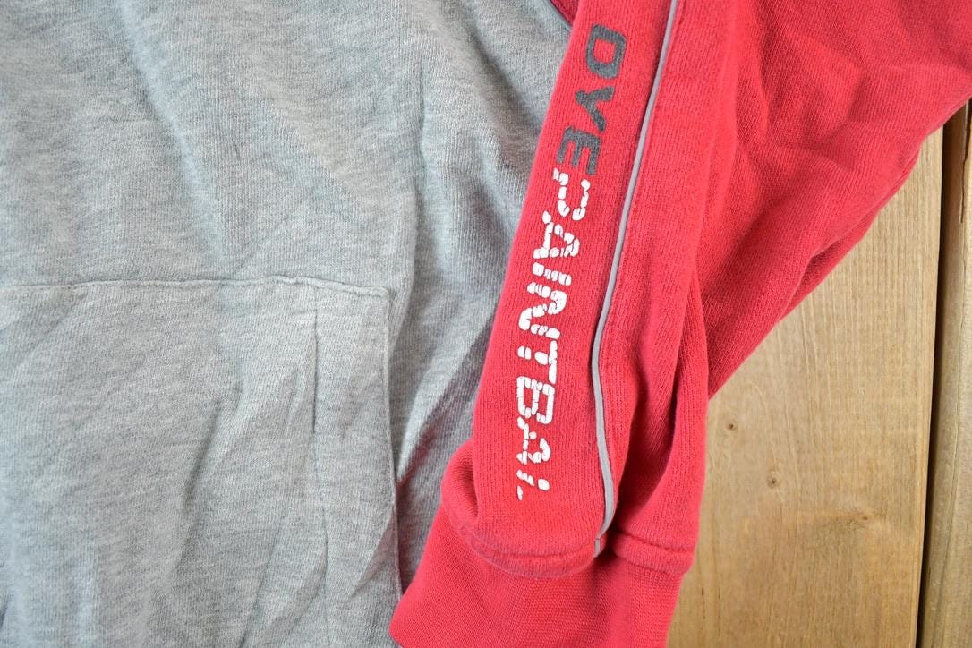 Vintage 1990s Tye Paintball Souvenir Hoodie Sweatshirt Made In USA Men's Large from propervintagecanada
