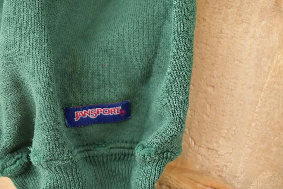 Vintage 1990s UMM Jansport Souvenir Crossgrain Crewneck Sweatshirt Men's L / 90's Tourist Vacation Graphic Sweater from propervintagecanada