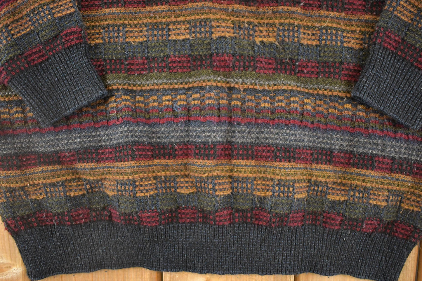 Vintage 1990s United Abstract Knit Sweater Men's M from propervintagecanada
