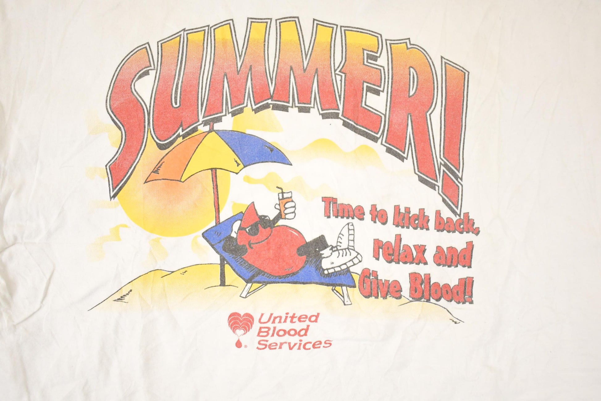 Vintage 1990s United Blood Services Summer Souvenir Travel T-Shirt Men's L from propervintagecanada