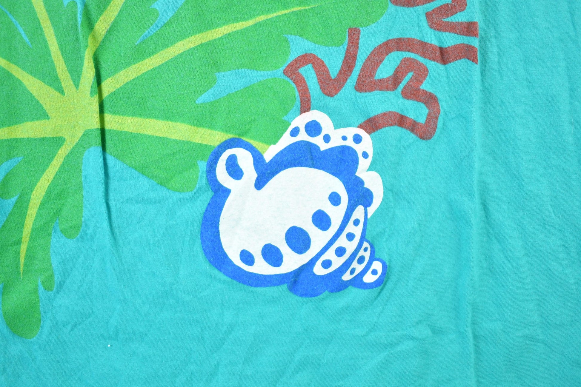 Vintage 1990s United Colours Of Benetton Souvenir Single Stitch Graphic Print T-Shirt Made In USA Men's XL from propervintagecanada