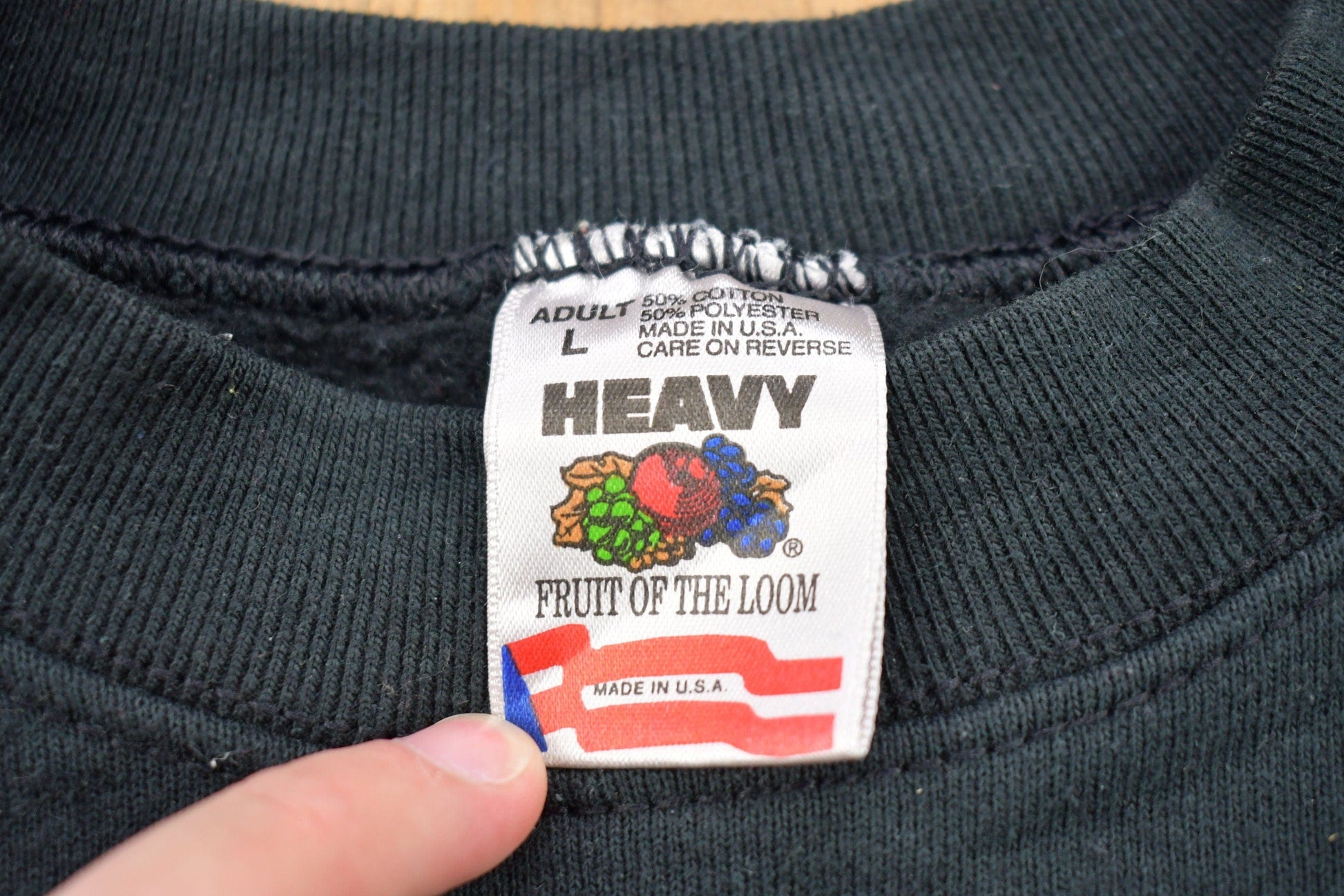 Vintage 1990s United Way Crewneck Sweatshirt Men's Medium from propervintagecanada