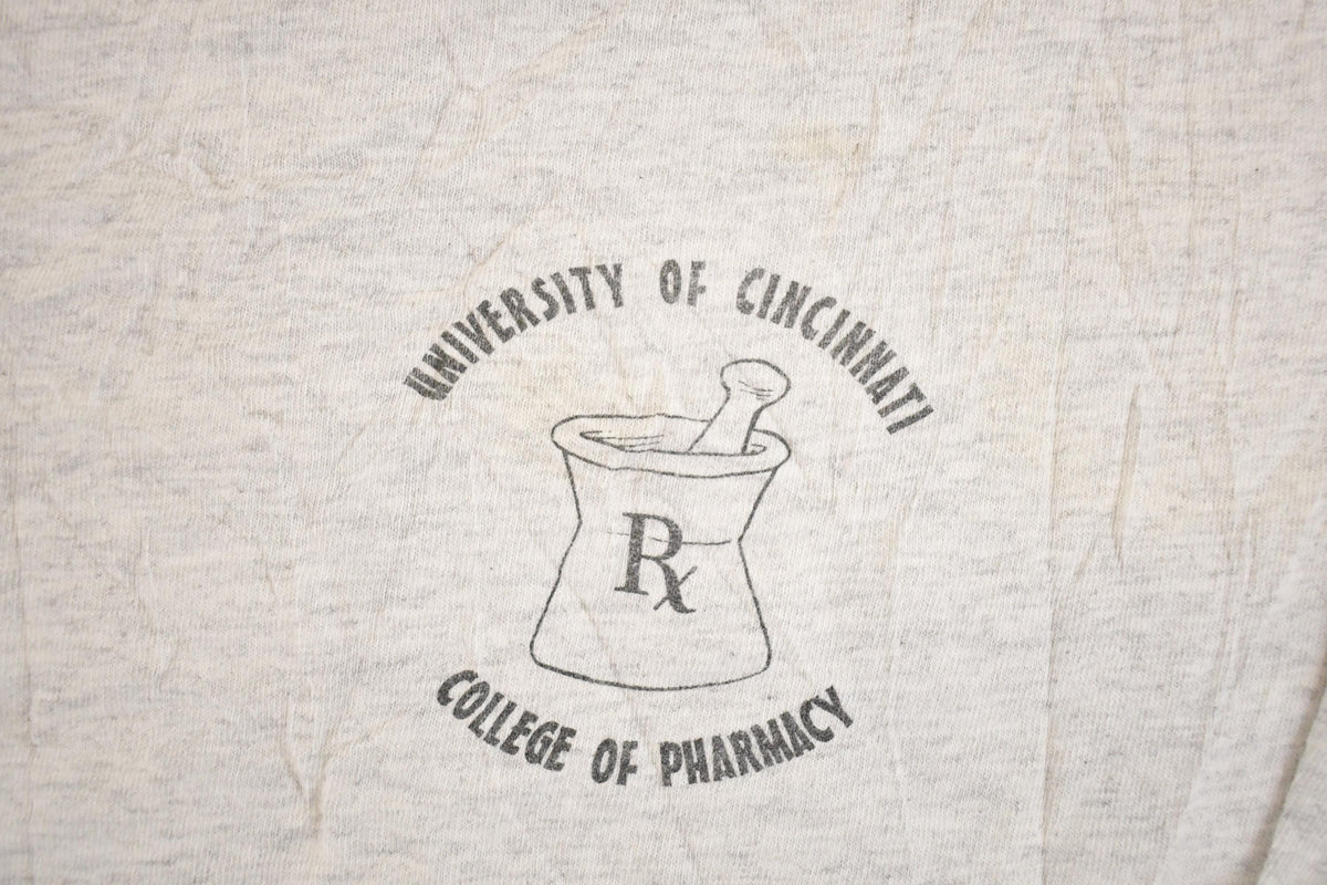 Vintage 1990s University Of Cincinnati College Of Pharmacy Collegiate T-Shirt Men's L from propervintagecanada
