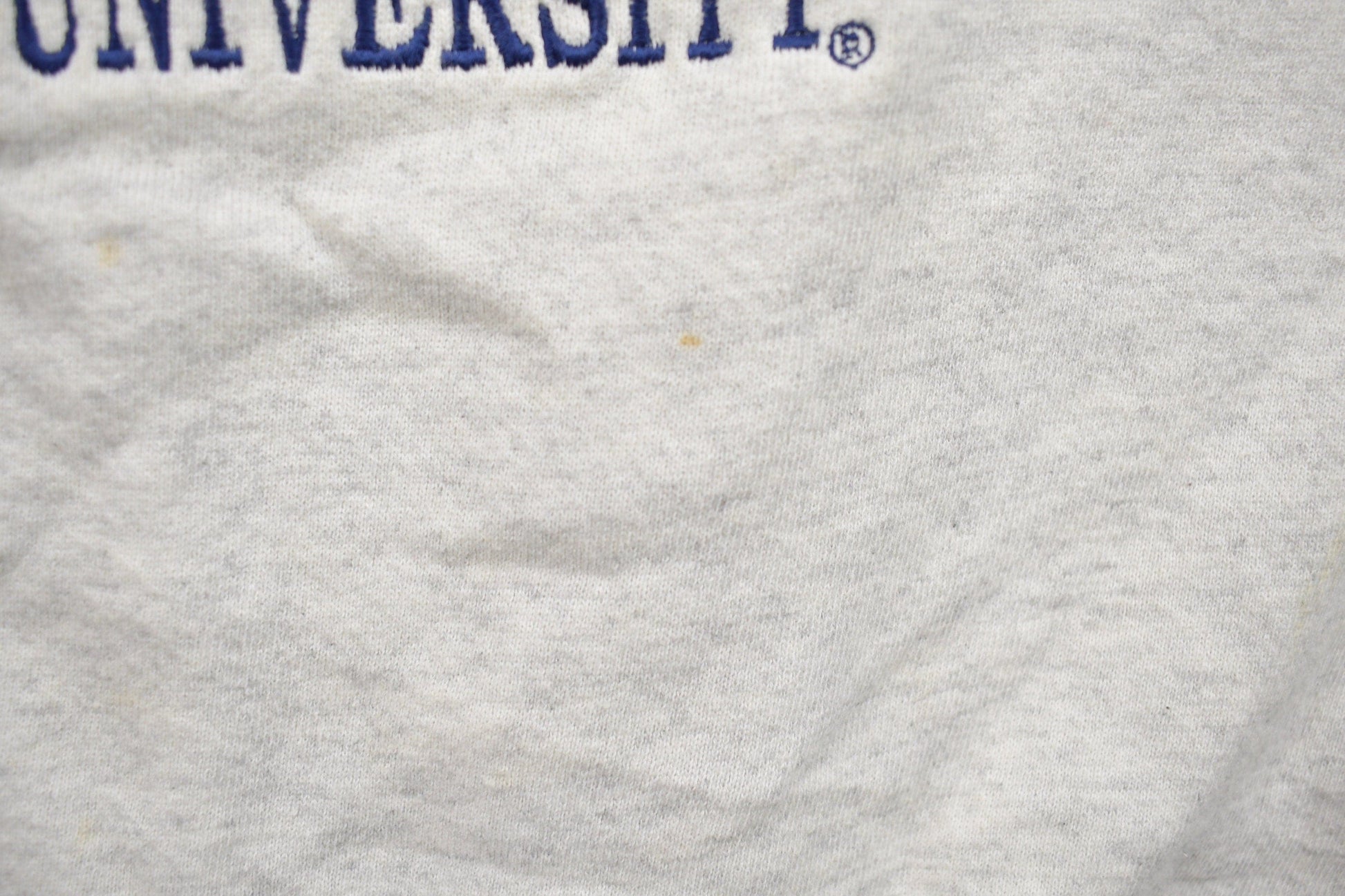 Vintage 1990s University Of Georgetown Collegiate Crewneck Men's 2XL from propervintagecanada