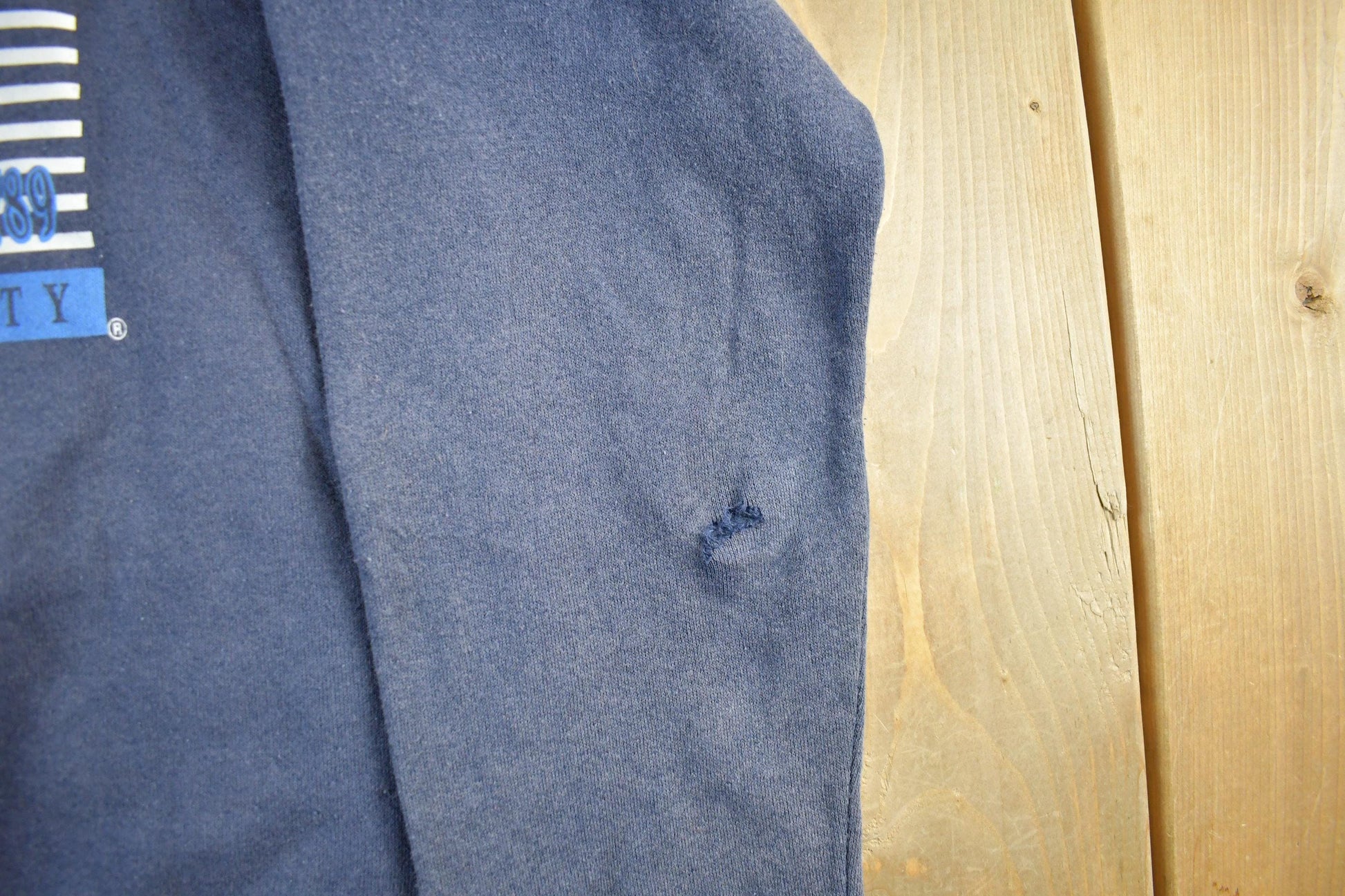 Vintage 1990s University of Georgetown Hoya's Collegiate Crewneck Sweatshirt Men's Large from propervintagecanada