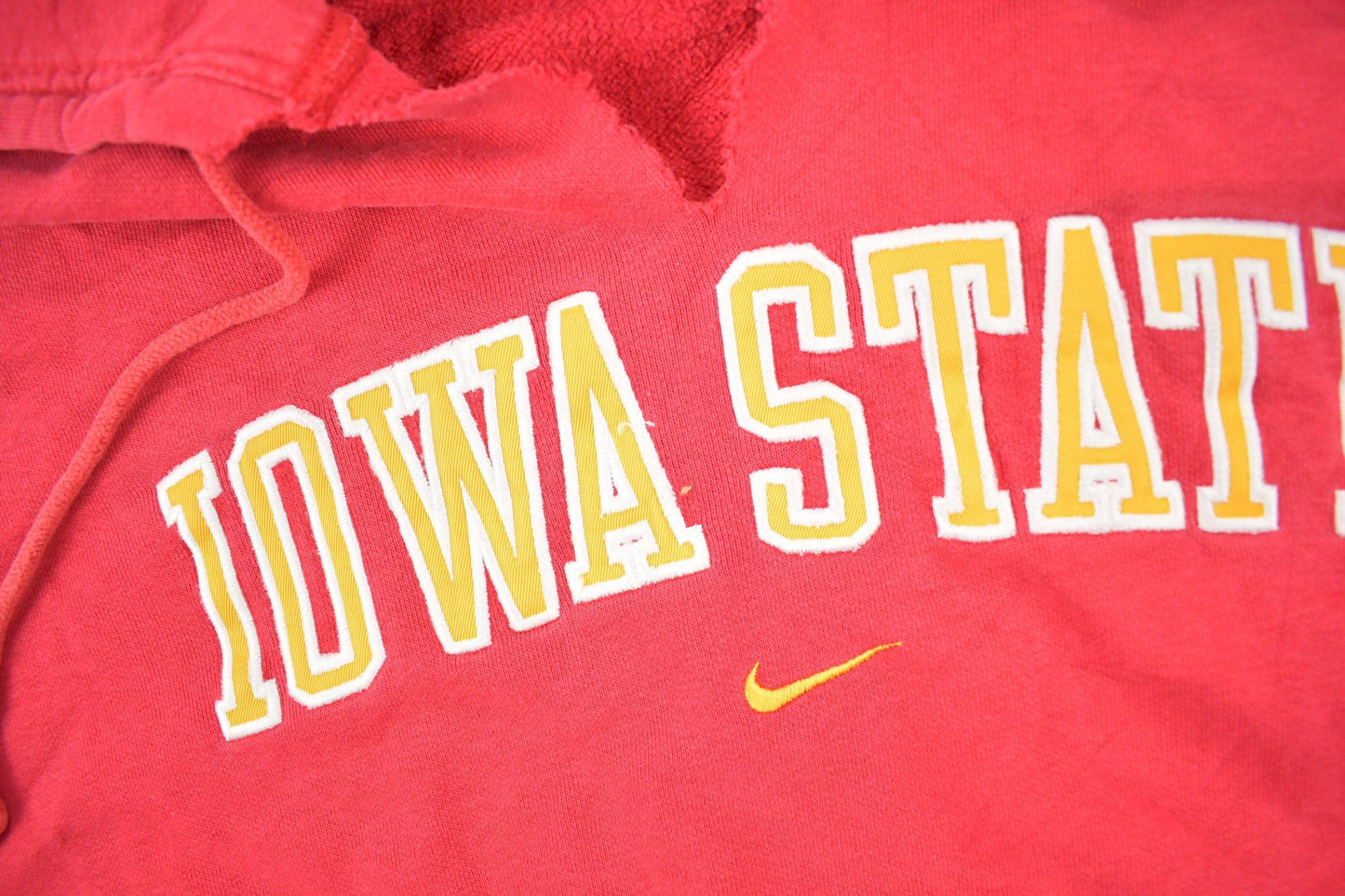 Vintage 1990s University of Iowa State Collegiate Nike Hoodie Men's Medium from propervintagecanada