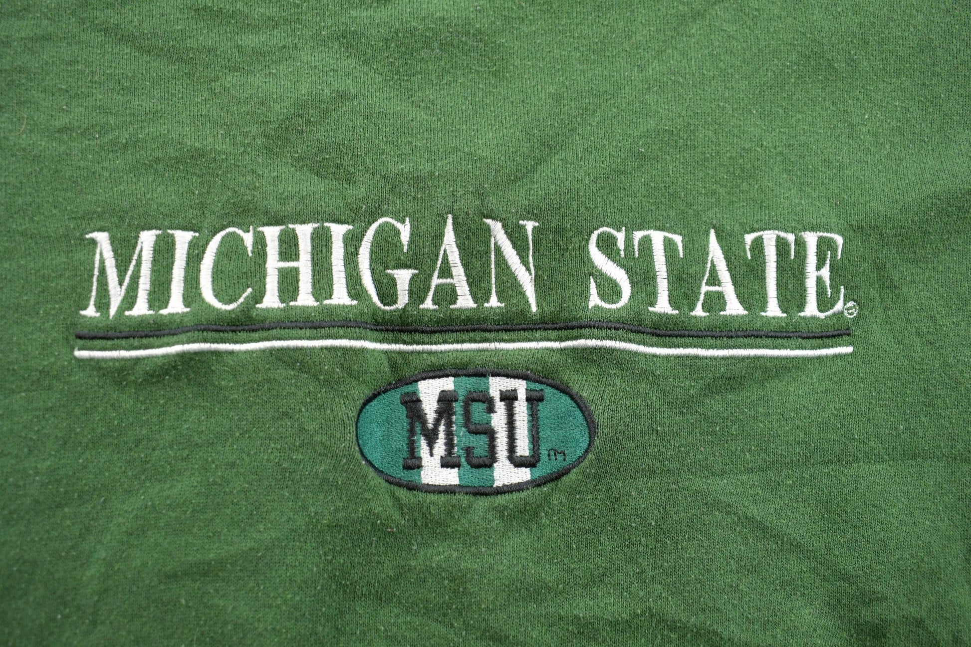 Vintage 1990s University Of Michigan State Collegiate Crewneck Men's 2XL from propervintagecanada