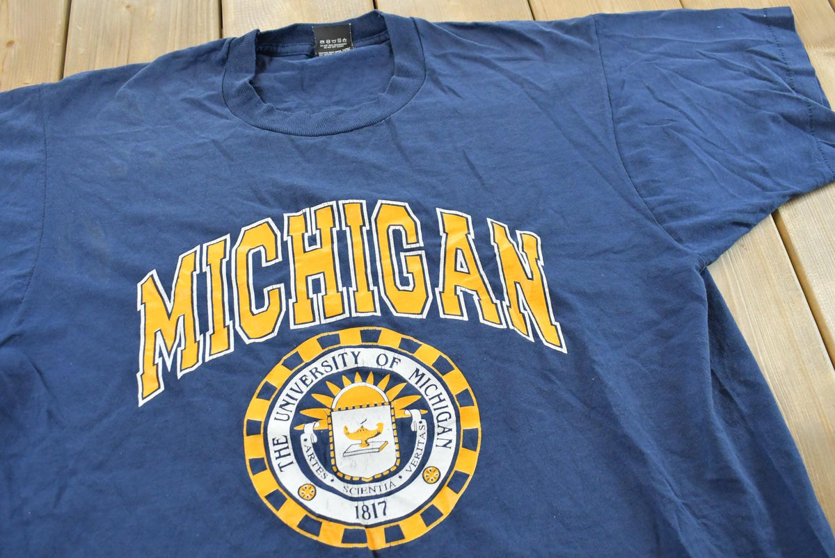 Vintage 1990s University of Michigan Wolverines Football Collegiate T-Shirt Mens XL from propervintagecanada