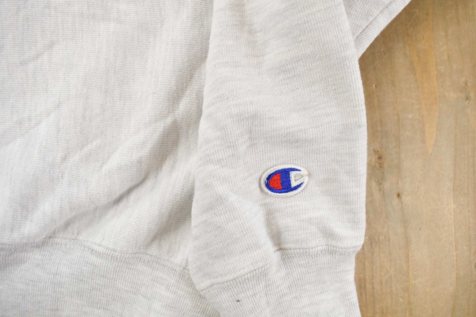 Vintage 1990s University of Minnesota Champion Reverse Weave Crewneck Sweatshirt Men's Small / Heavyweight / 90s Champion / Collegiate from propervintagecanada