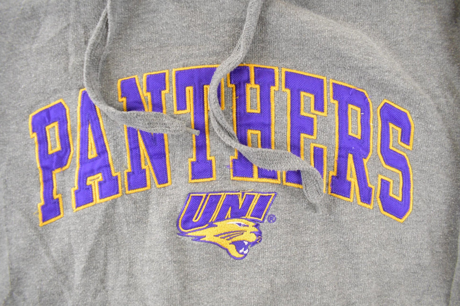 Vintage 1990s University of Northern Iowa Panthers Collegiate Hoodie Men's Medium from propervintagecanada