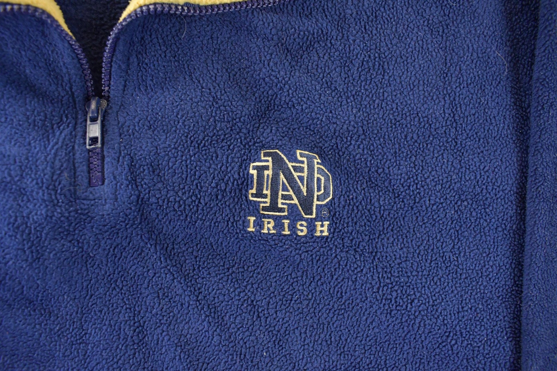 Vintage 1990s University Of Notre Dame Collegiate Fleece Quarter Zip Sweater Men's Large from propervintagecanada