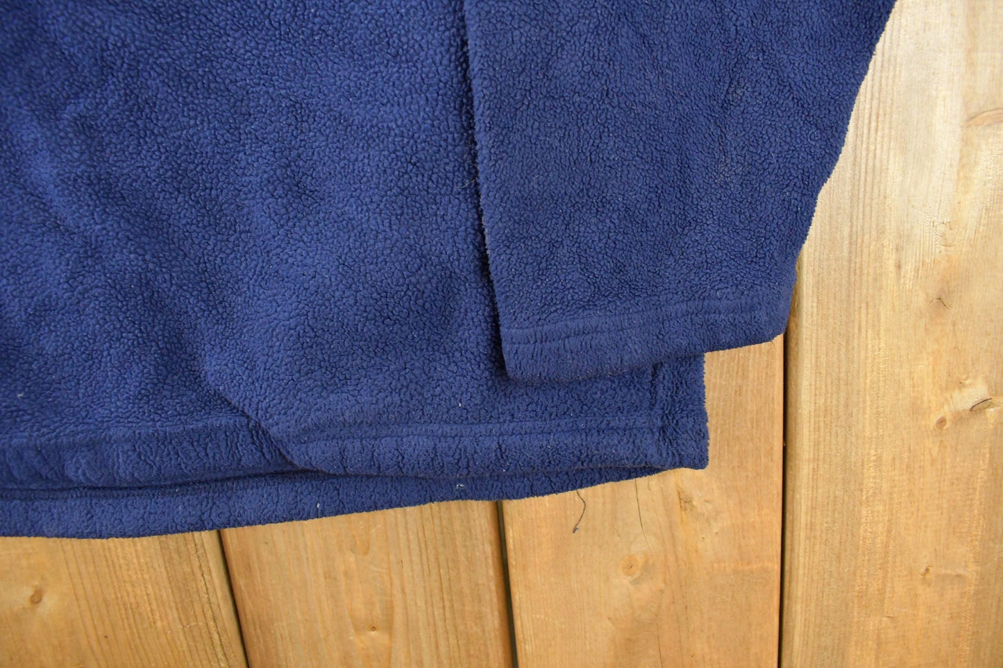 Vintage 1990s University Of Notre Dame Collegiate Fleece Quarter Zip Sweater Men's Large from propervintagecanada