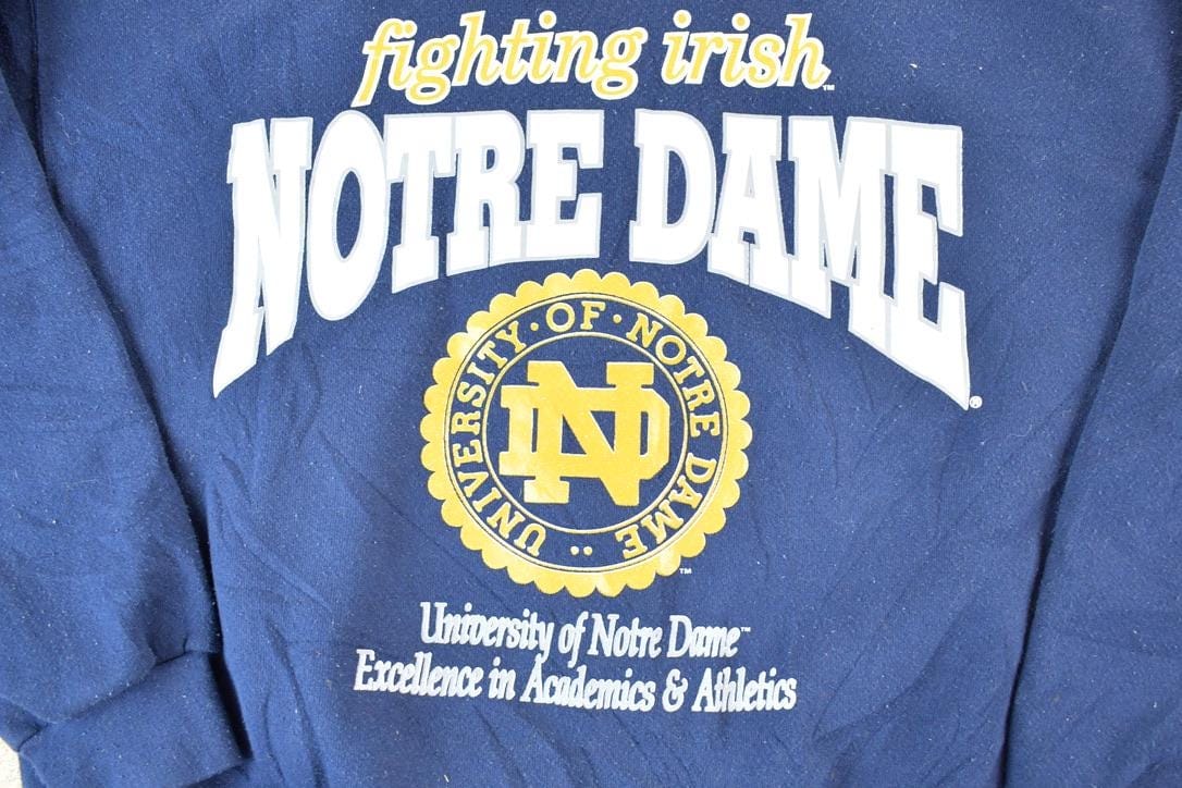 Vintage 1990s University Of Notre Dame Fighting Irish Collegiate Crewneck Made In USA Men's XL from propervintagecanada
