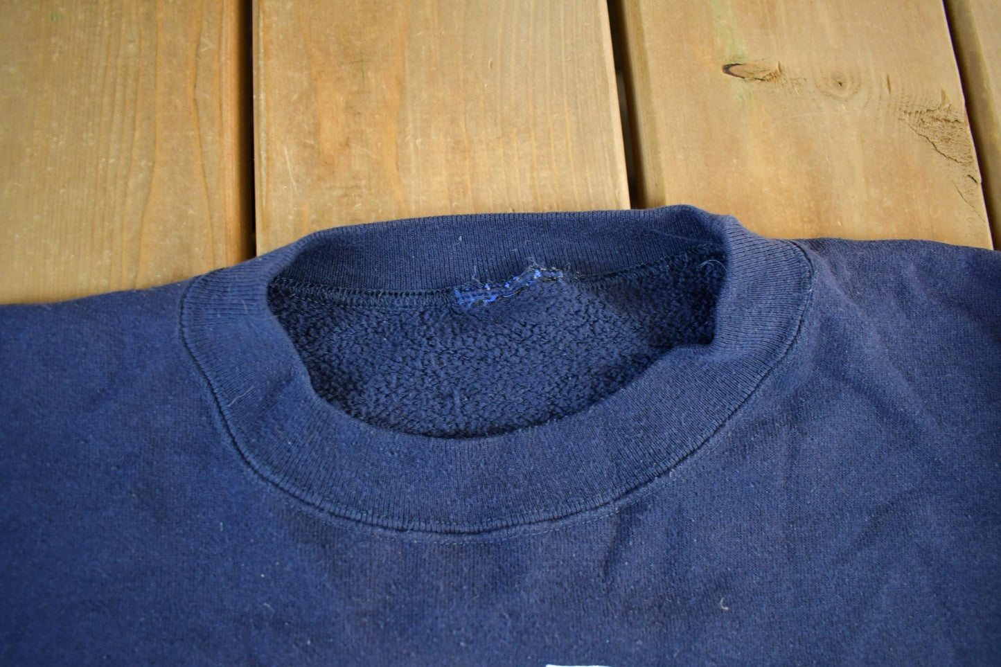 Vintage 1990s University Of Notre Dame Fighting Irish Collegiate Crewneck Sweatshirt Men's Large from propervintagecanada