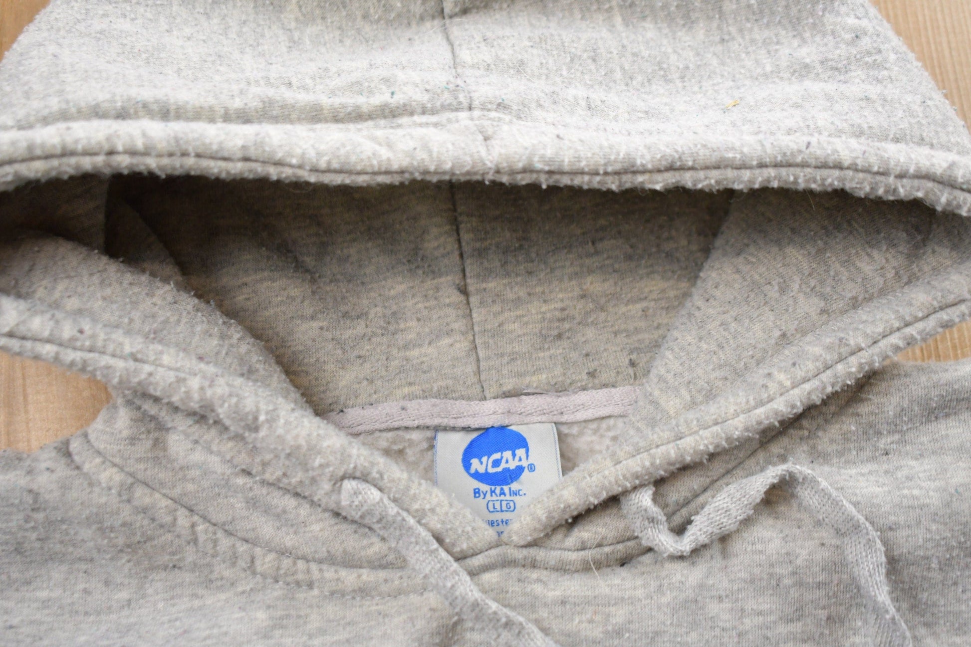 Vintage 1990s University Of Pennsylvania State Nittany Lions Collegiate Hoodie from propervintagecanada
