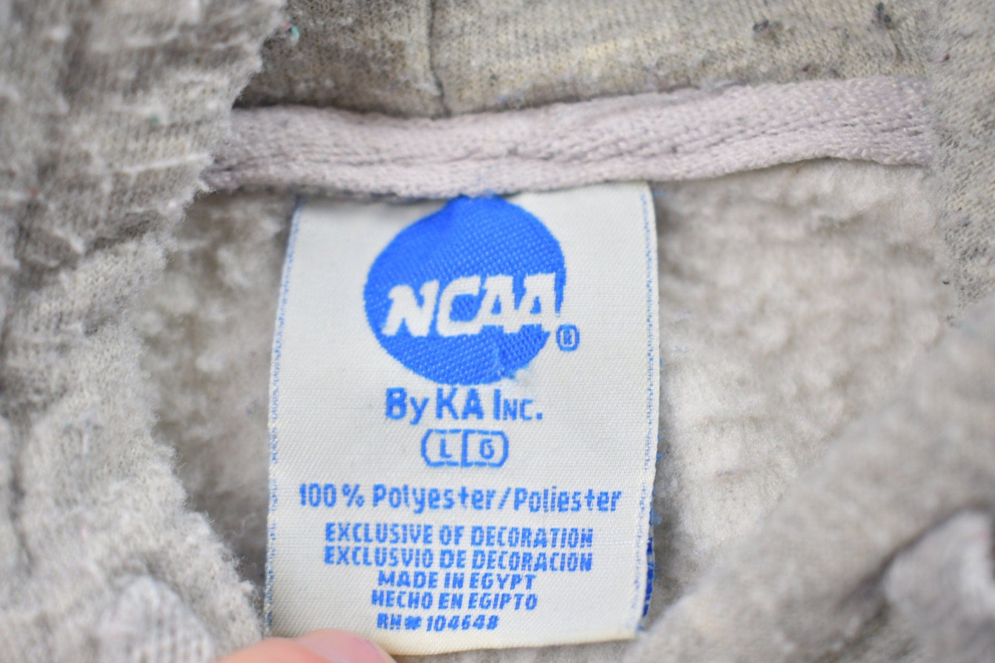 Vintage 1990s University Of Pennsylvania State Nittany Lions Collegiate Hoodie from propervintagecanada
