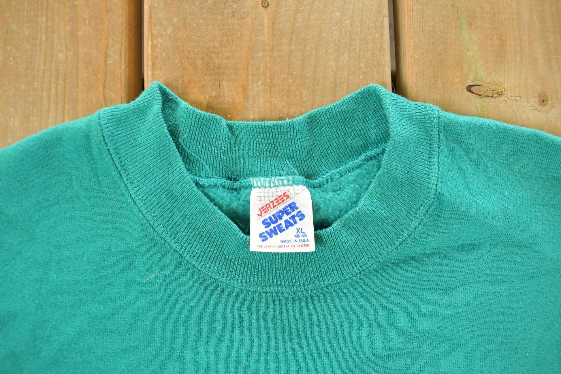 Vintage 1990s University of Pittsburgh Crewneck Sweatshirt Mens L from propervintagecanada