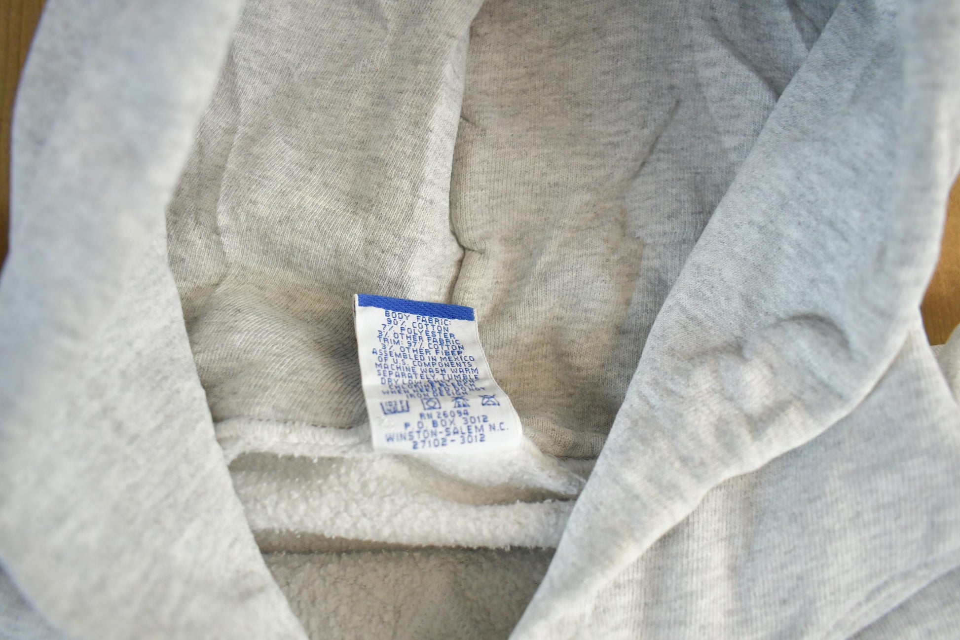 Vintage 1990s University Of St. Thomas Champion Collegiate Hoodie Men's 2XL from propervintagecanada