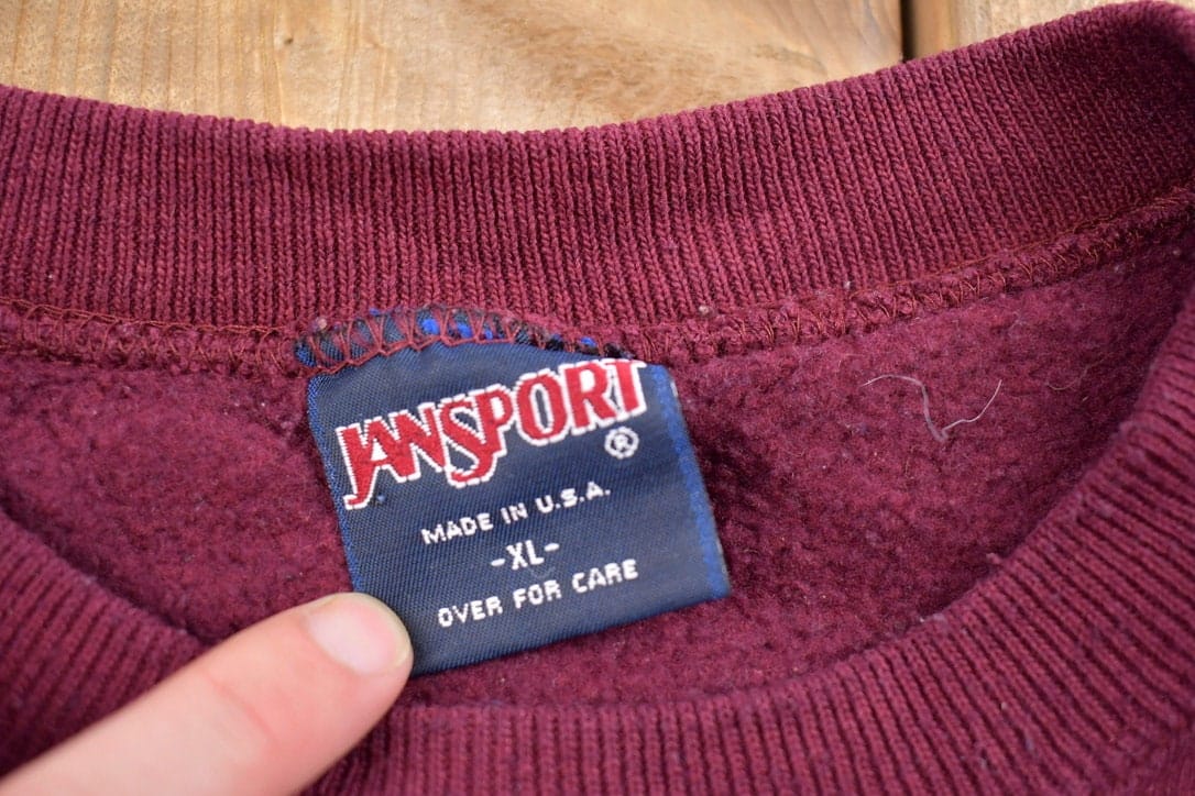 Vintage 1990s University Of Washington Collegiate Crewneck Men's Large from propervintagecanada