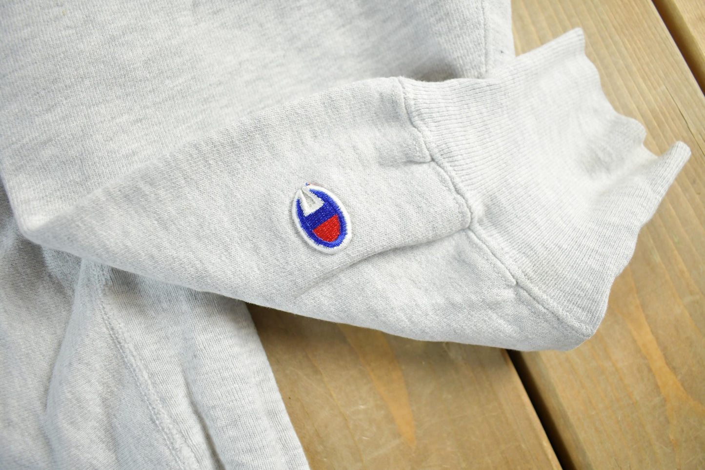 Vintage 1990s University of Wisconsin Champion Reverse Weave Crewneck Sweatshirt Men's XL from propervintagecanada