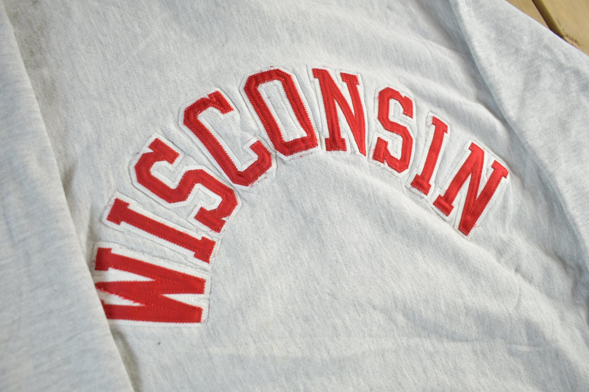 Vintage 1990s University of Wisconsin Champion Reverse Weave Crewneck Sweatshirt Men's XL from propervintagecanada