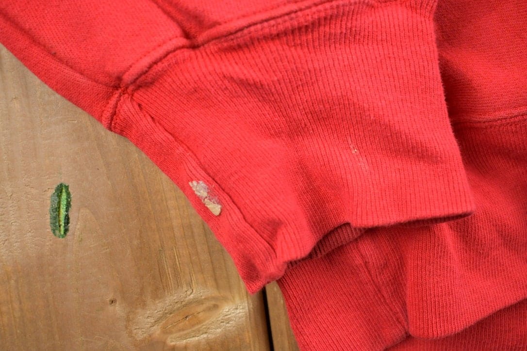 Vintage 1990s University Of Wisconsin Collegiate Basketball Reverse Weave Crewneck Men's XL from propervintagecanada