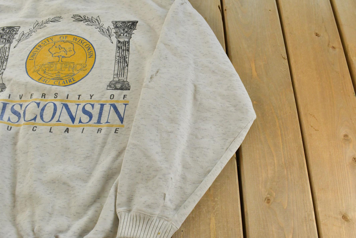 Vintage 1990s University of Wisconsin Sweatshirt Men's XL from propervintagecanada