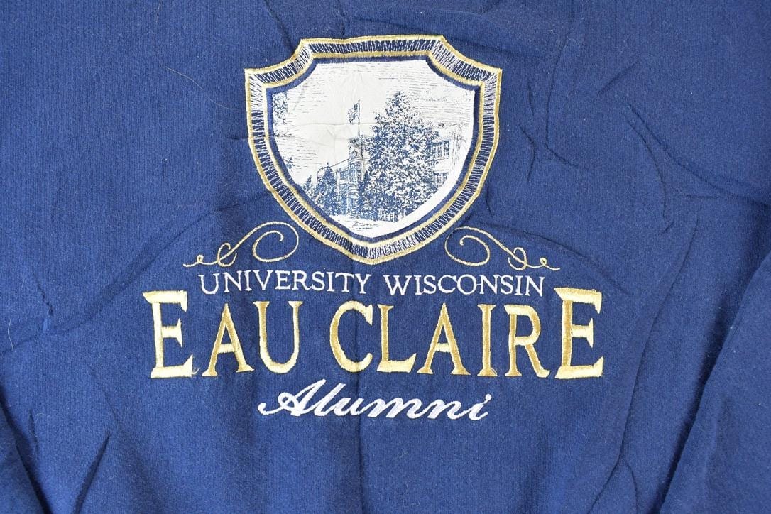 Vintage 1990s University Wisconsin Alumni Collegiate Jansport Heavyweight Crewneck Men's XL from propervintagecanada