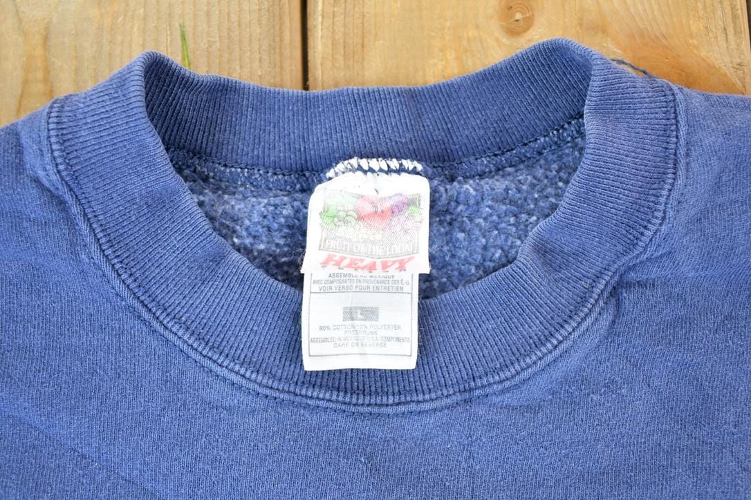 Vintage 1990s Up North Souvenir Cardinal Bird Crewneck Sweatshirt Made In USA Men's Large from propervintagecanada