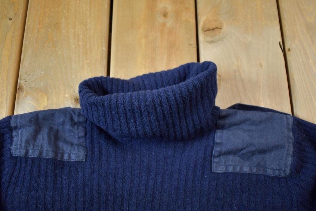 Vintage 1990s US Air Force Ribbed Turtle-Neck 100% Wool Knit Sweater Men's Medium from propervintagecanada