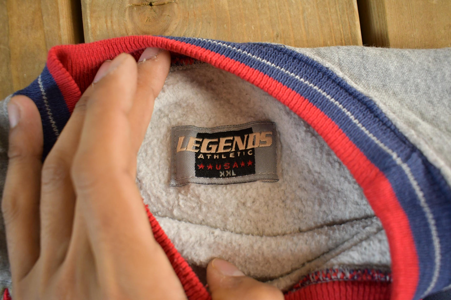 Vintage 1990s USA America Embroidered Crewneck Sweatshirt Men's 2XL from propervintagecanada