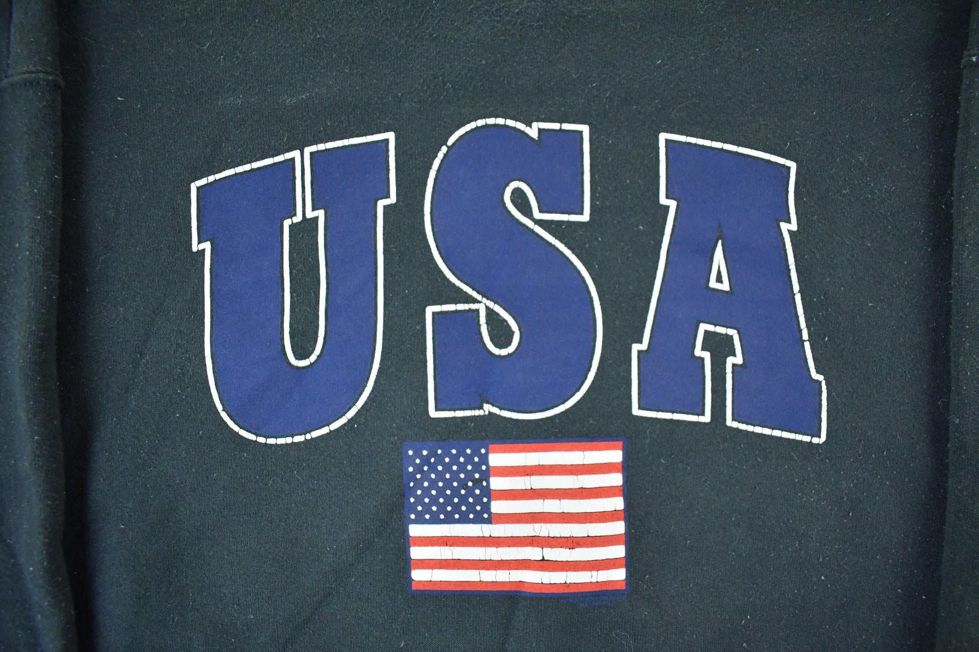 Vintage 1990s USA American Flag Crewneck Sweatshirt Mens XL from propervintagecanada