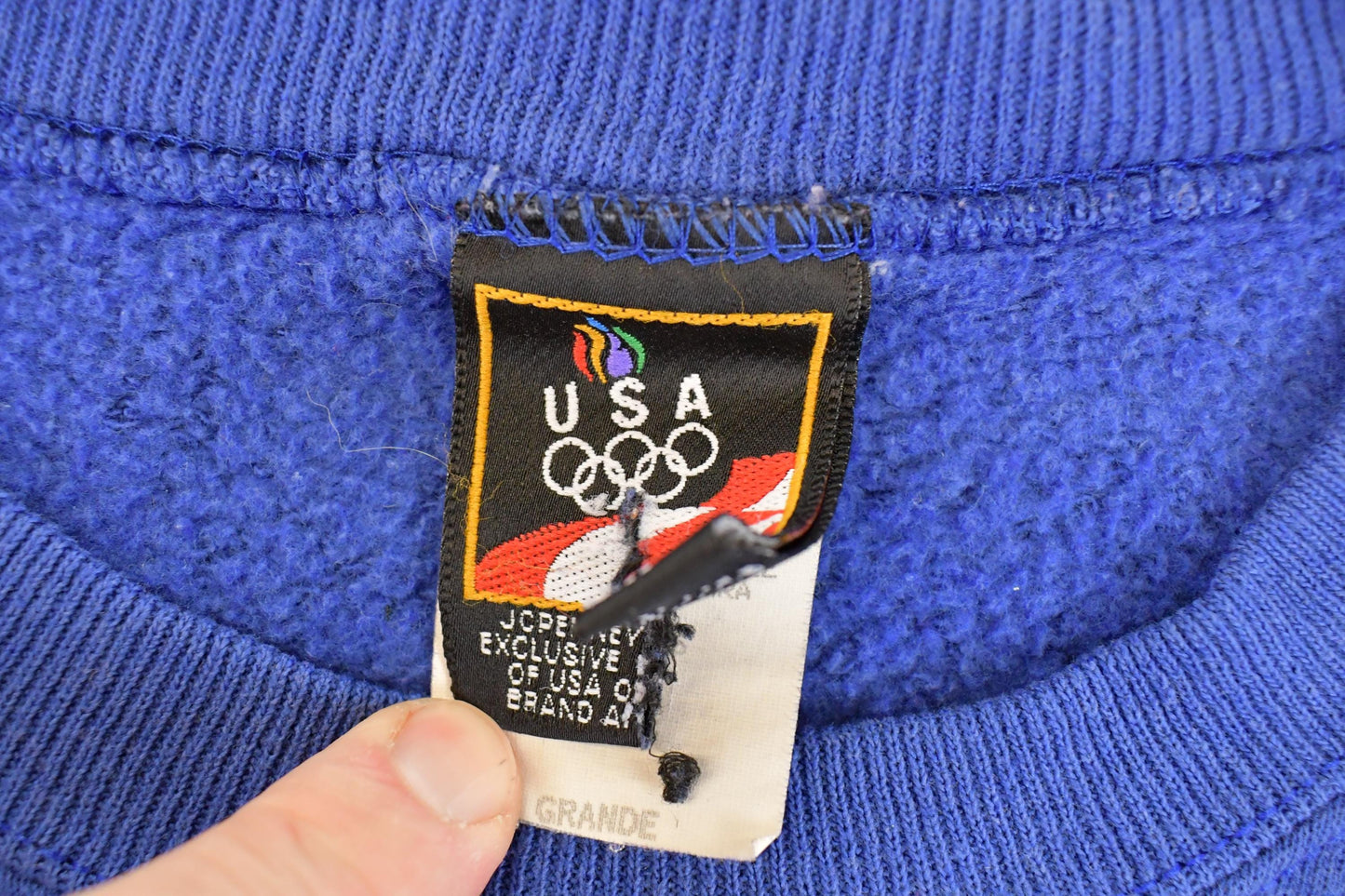 Vintage 1990s USA Olympics Blank Crewneck Sweatshirt Mens L from propervintagecanada