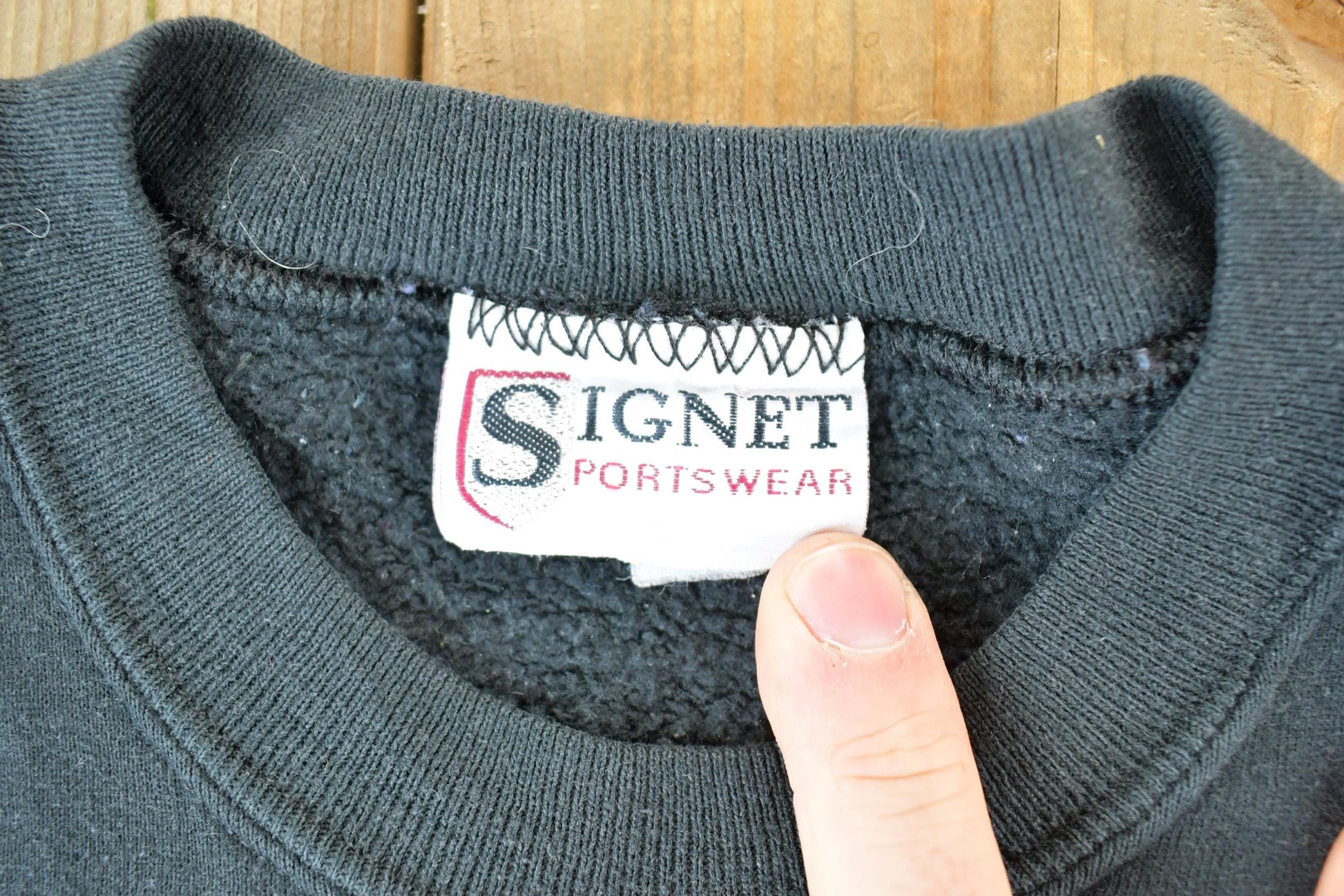 Vintage 1990s USAF Museum Dayton Ohio Souvenir Crewneck Sweatshirt Made In USA Men's Large from propervintagecanada