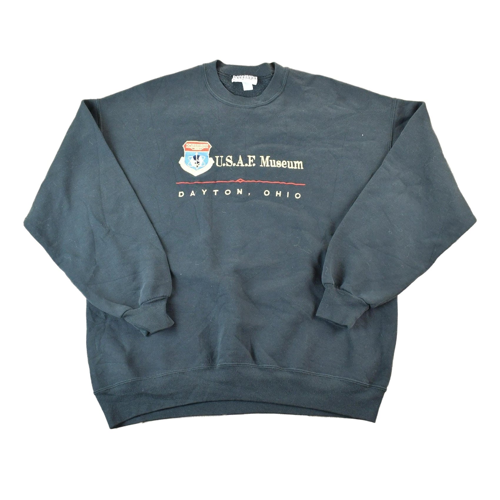 Vintage 1990s USAF Museum Dayton Ohio Souvenir Crewneck Sweatshirt Made In USA Men's Large from propervintagecanada