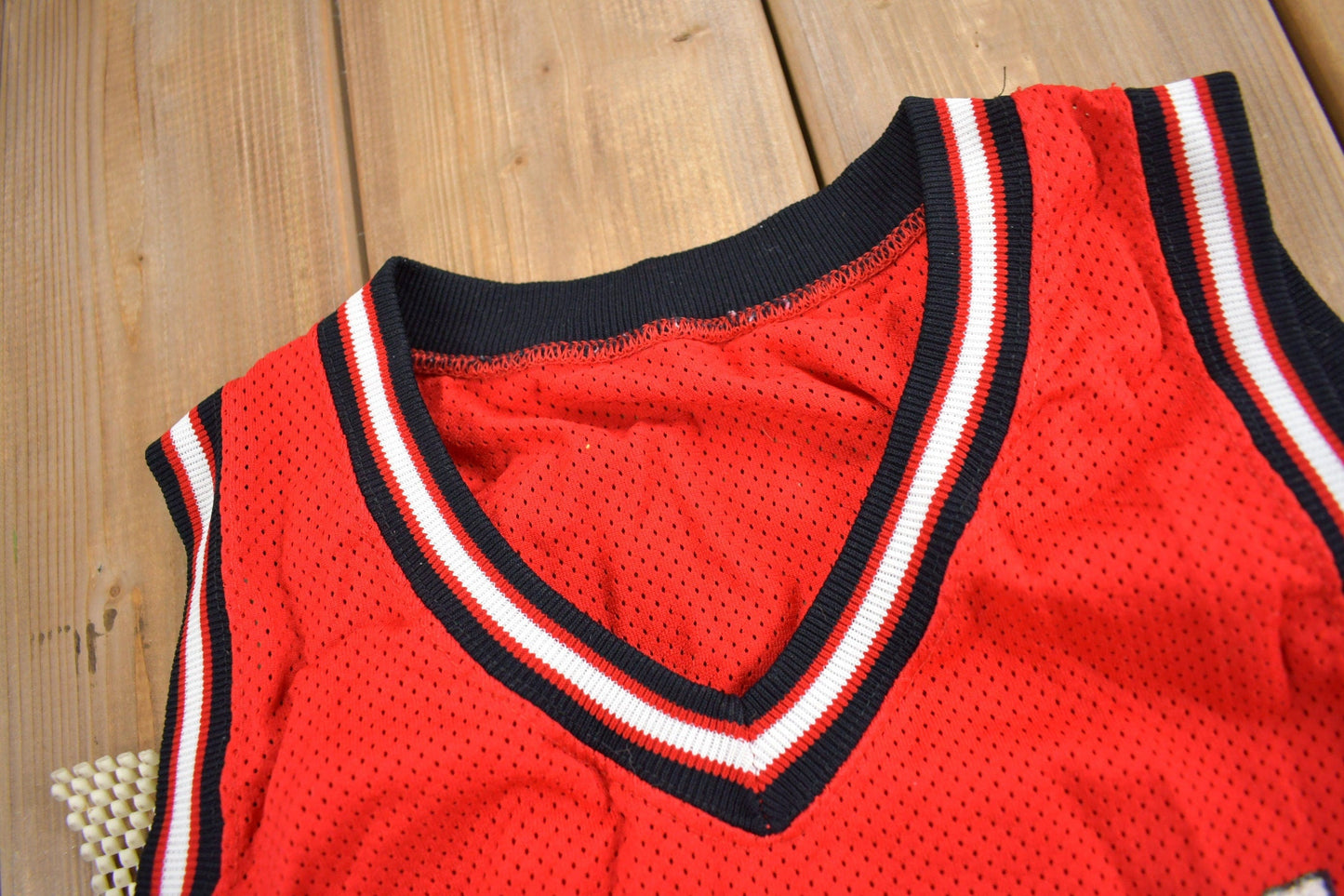 Vintage 1990s USC Trojans NCAA Collegiate Basketball JerseyMen's Medium from propervintagecanada