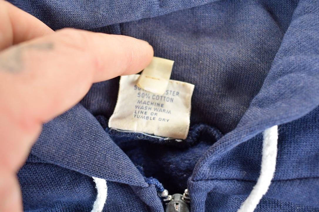 Vintage 1990s USCG Auxiliary Hoodie Sweatshirt Mens S M from propervintagecanada